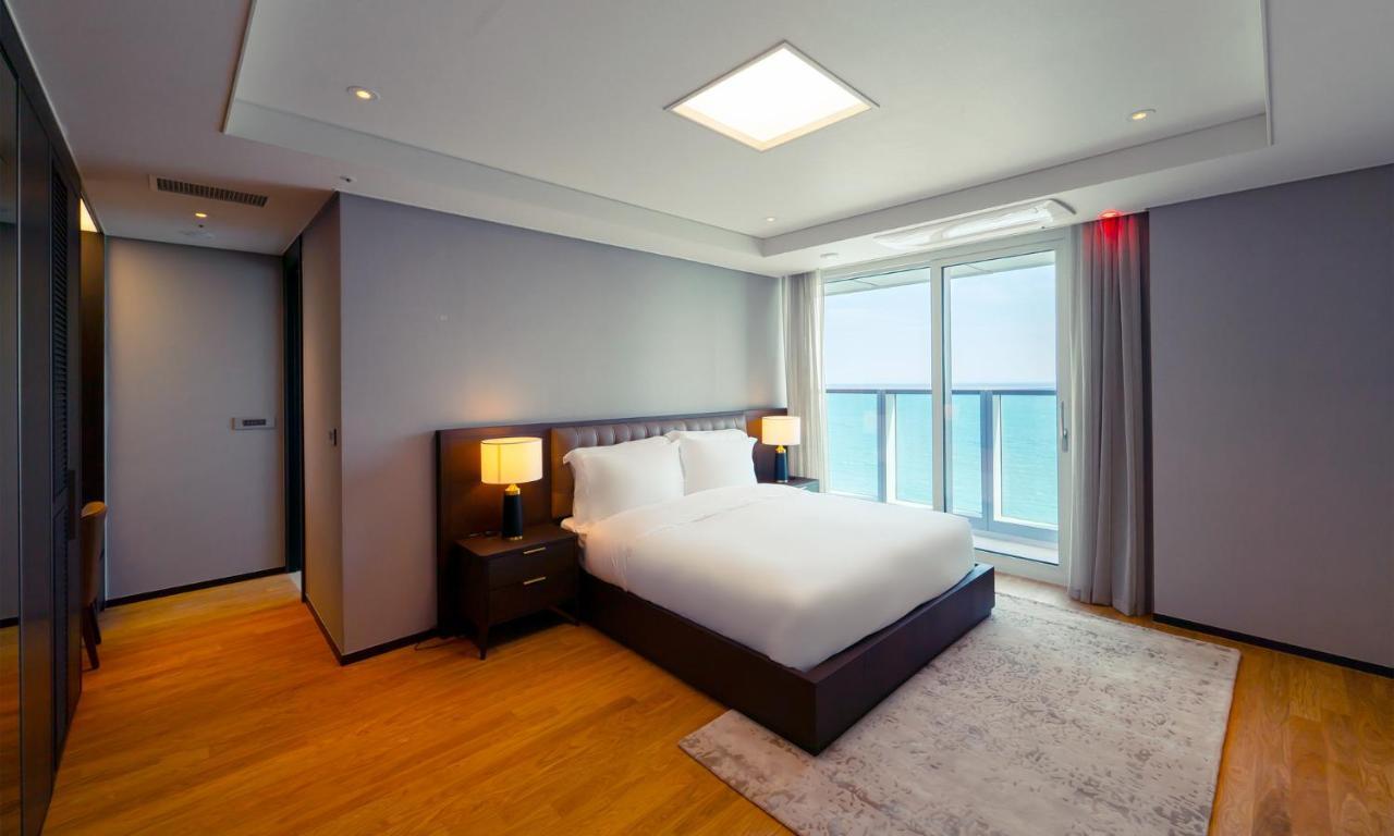 Grand Lct Residence Busan Exterior foto